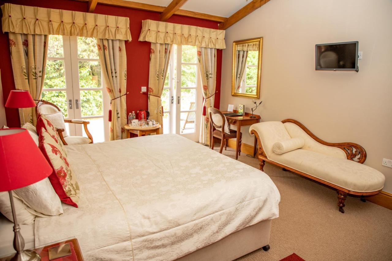 Mere Brook House Wirral Bagian luar foto